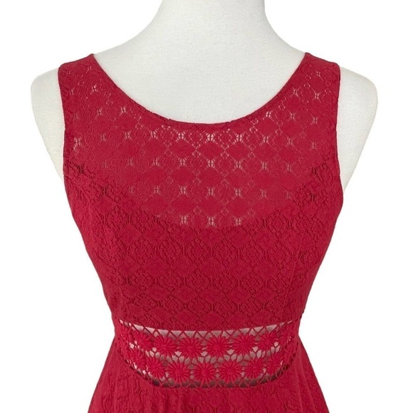 🍀FREE PEOPLE Red Daisy Crochet Lace Fit & Flare Sleeveless Dress Women's Size 2 - Picture 5 of 10